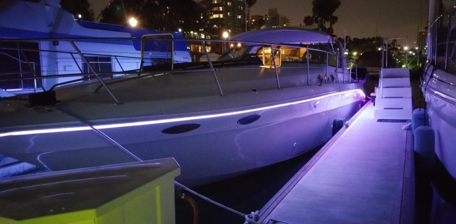 Stiletto I – Port Side